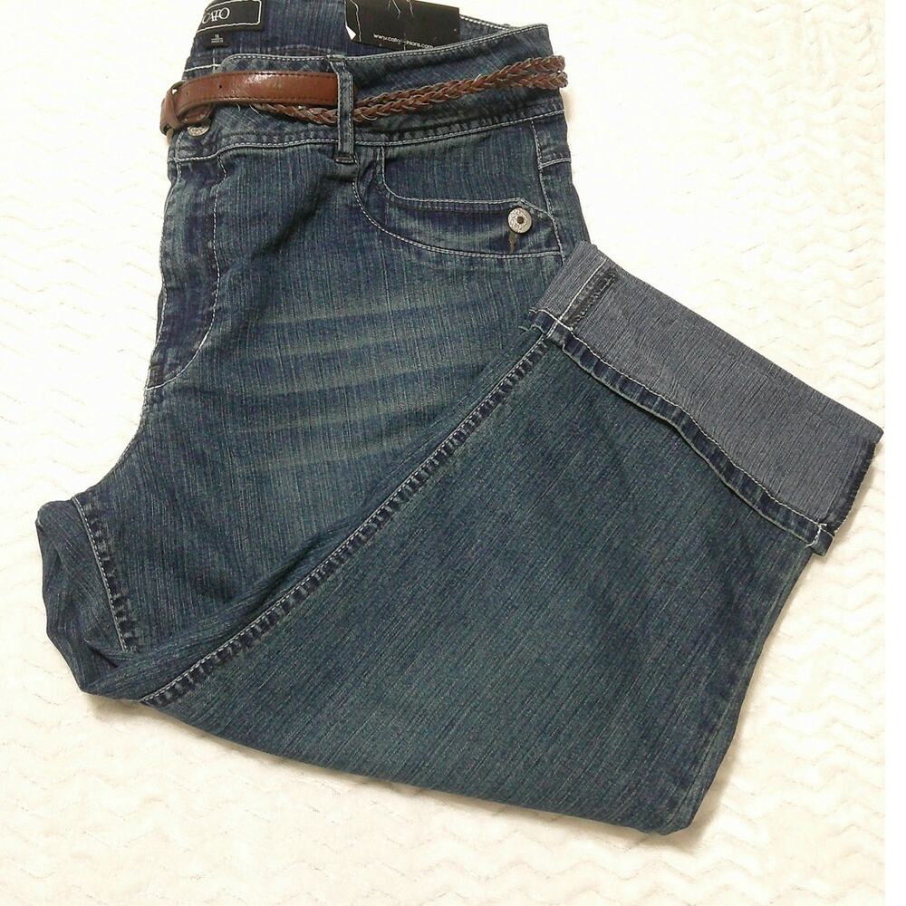 Cato Classic Blue Denim Jeans Capris Women's 18 Light Wash Cuffed With Belt NWT - Picture 10 of 13